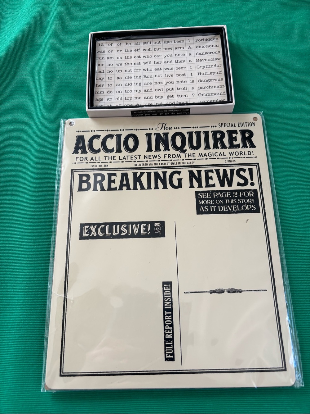 Accio Box Harry Potter Inquirer magical message board with magnetic word set. 
N